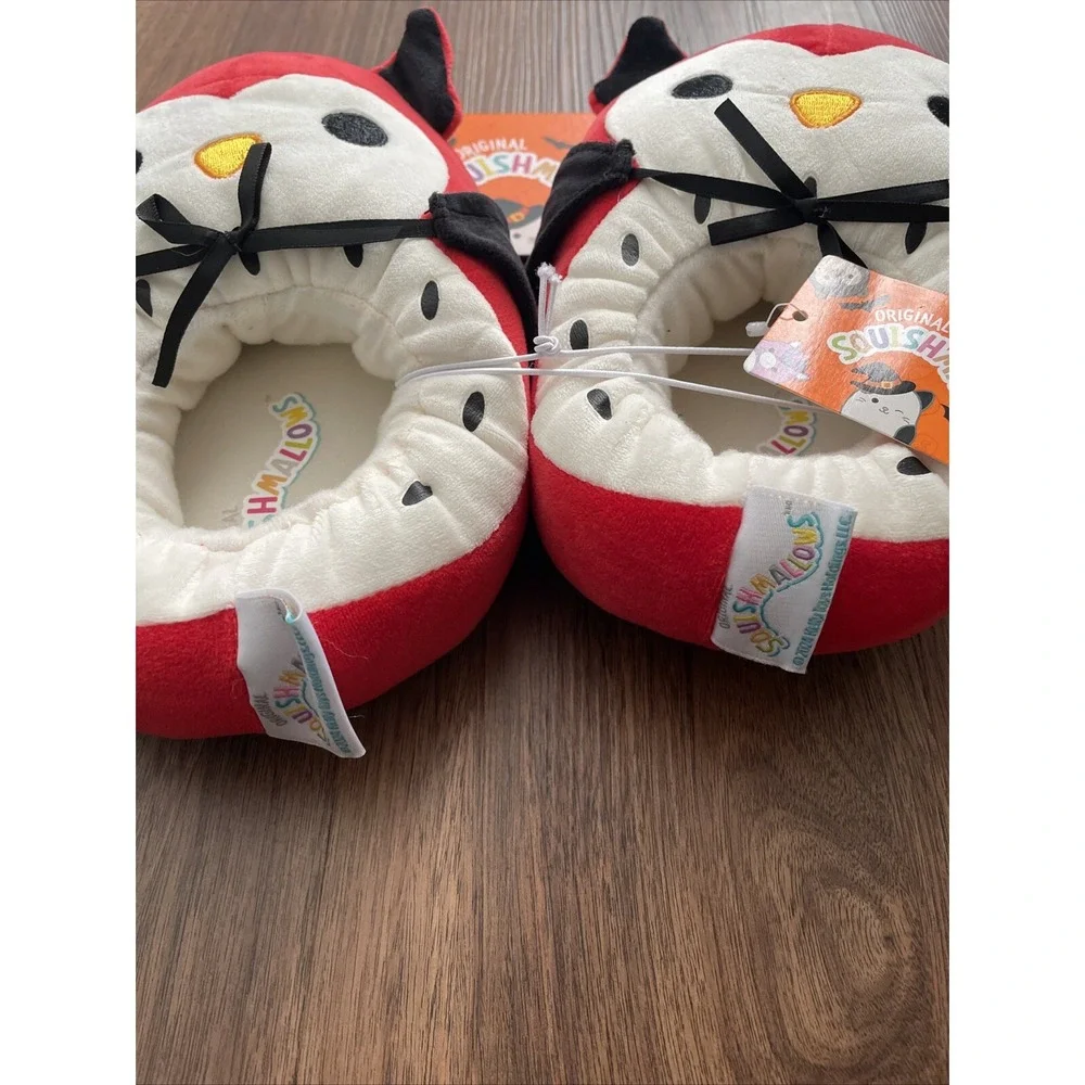 SQUISHMALLOWS Vampire Owl Limited Edition  Slippers Sz 2/3 Youth NEW